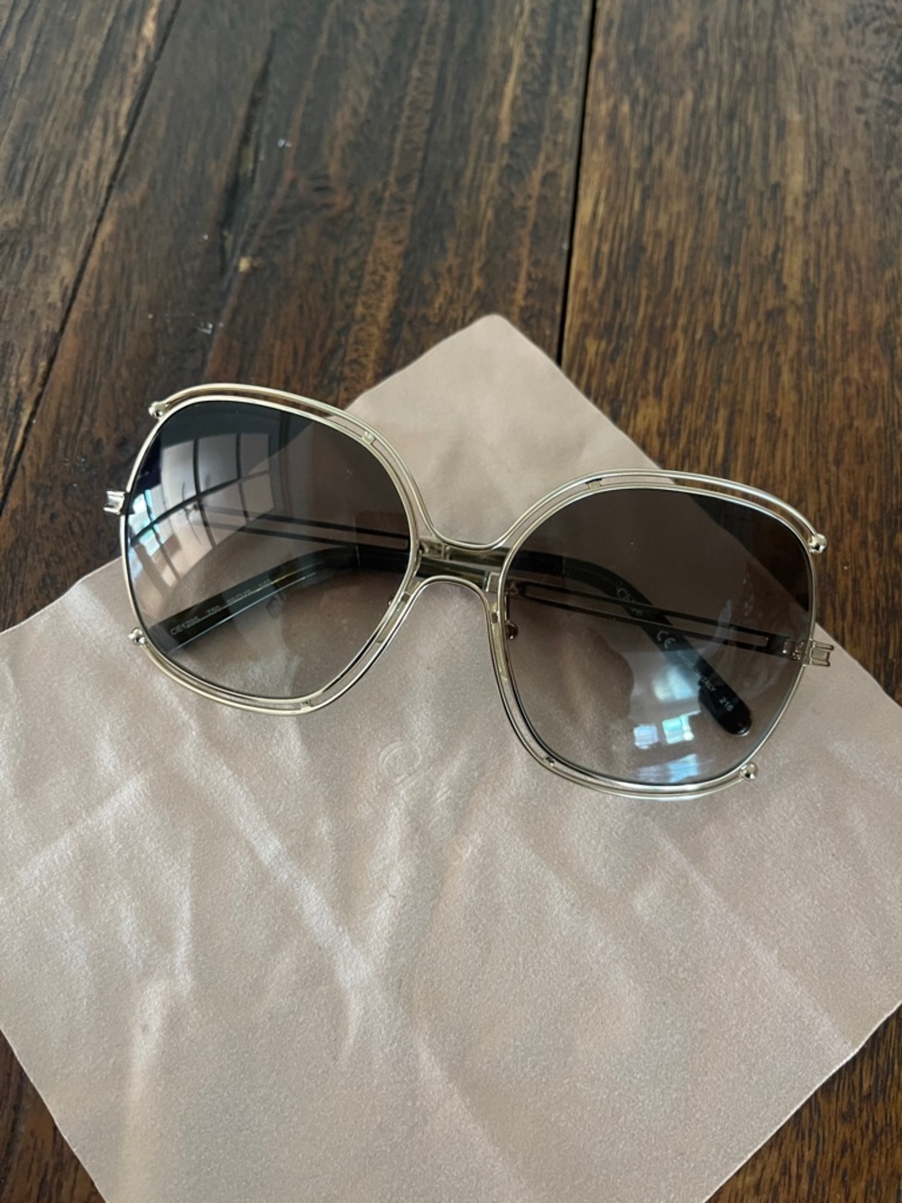 Chloe Oversized Sunglasses - Gold Frame with Brown Gradient Lenses